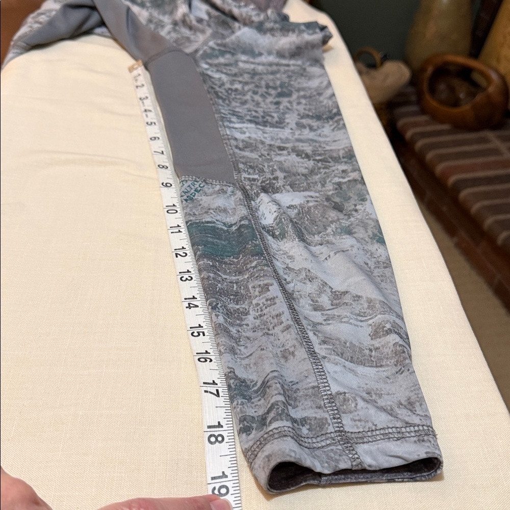 Realtree Gray Men’s Camo Long Sleeve Quick Dry Shirt, Size Medium. - Picture 9 of 11